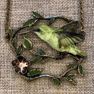 Humming bird necklace